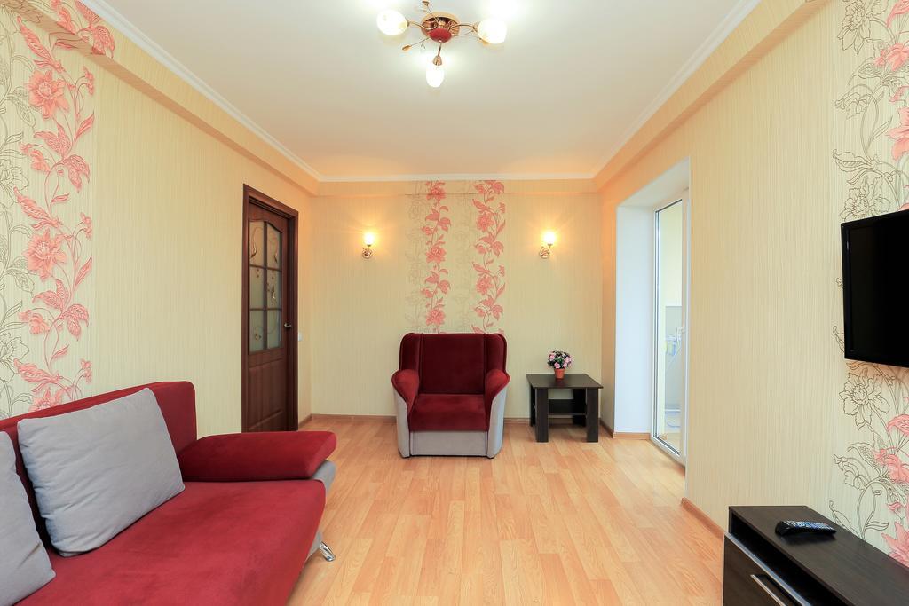 Apartment On Obolonskiy Prospect 12 Киев Екстериор снимка