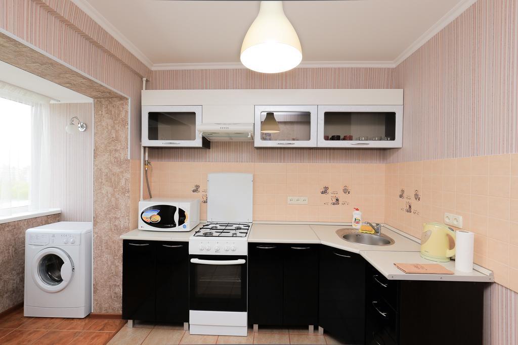 Apartment On Obolonskiy Prospect 12 Киев Екстериор снимка